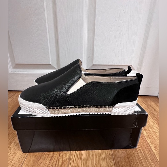 nine west espadrilles slip ons - Picture 2 of 6